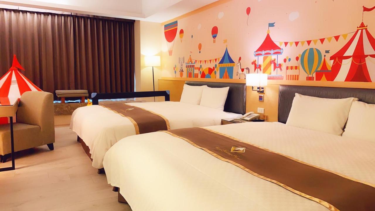 Tsun Huang Hotel Chiayi Extérieur photo