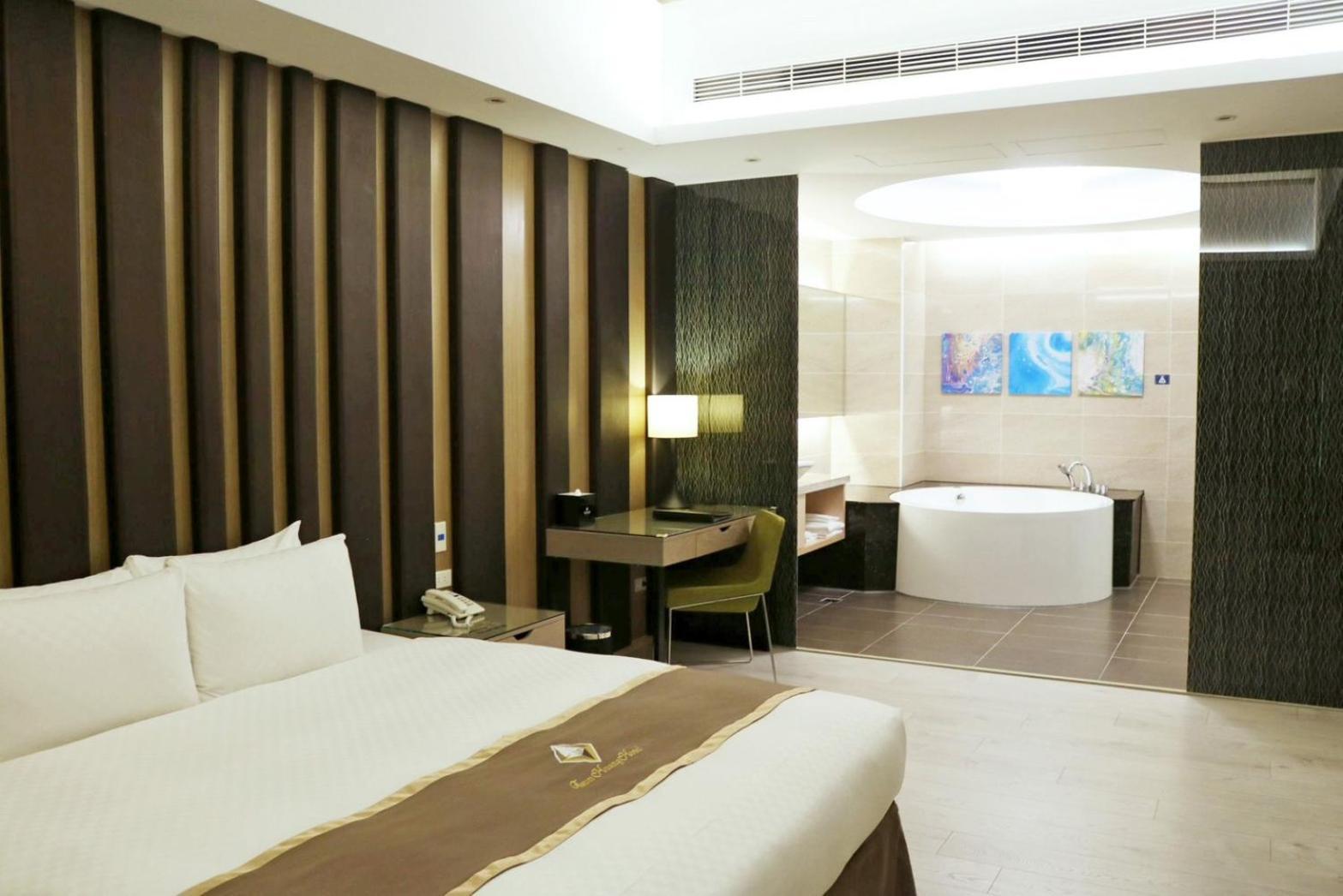 Tsun Huang Hotel Chiayi Chambre photo