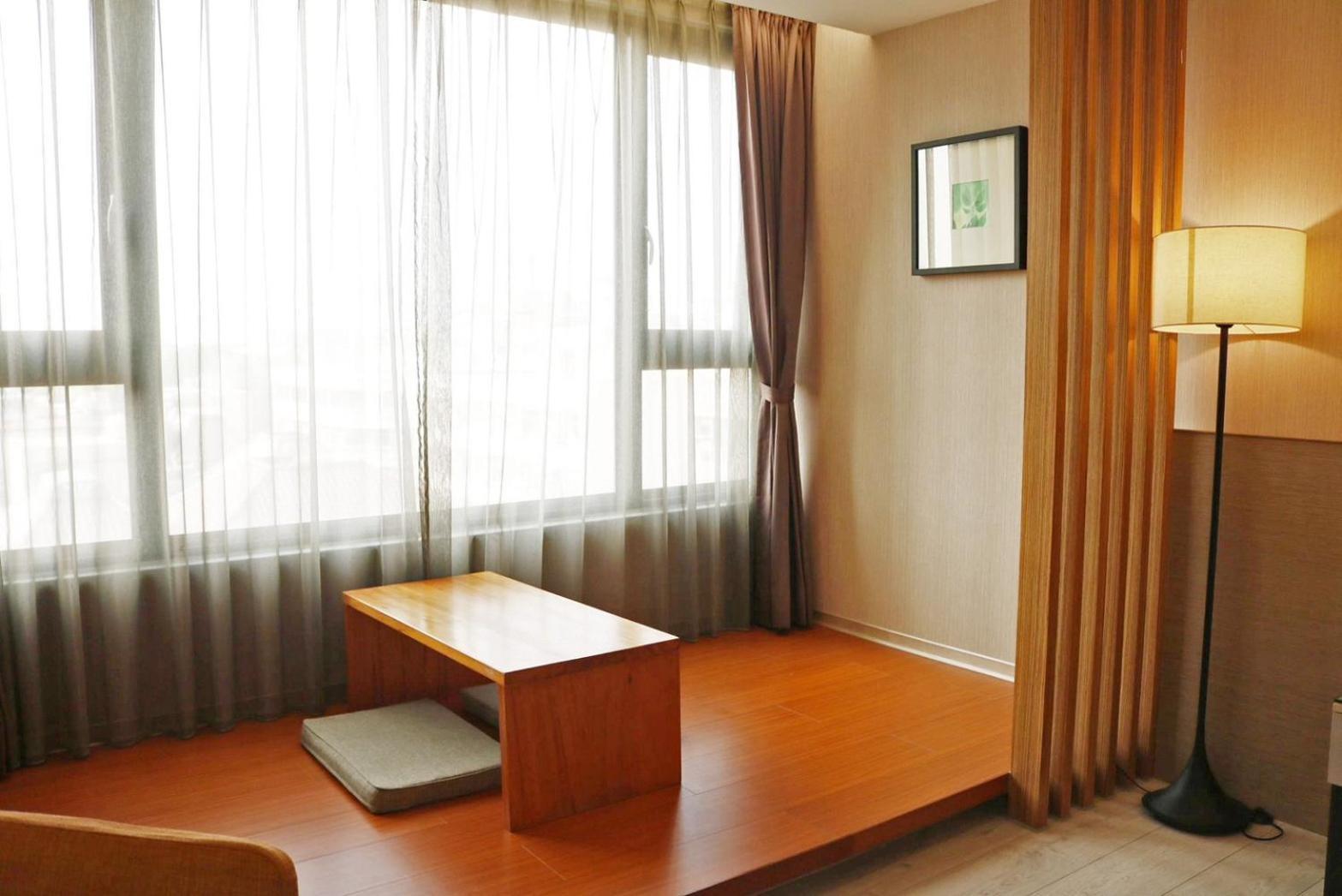 Tsun Huang Hotel Chiayi Chambre photo