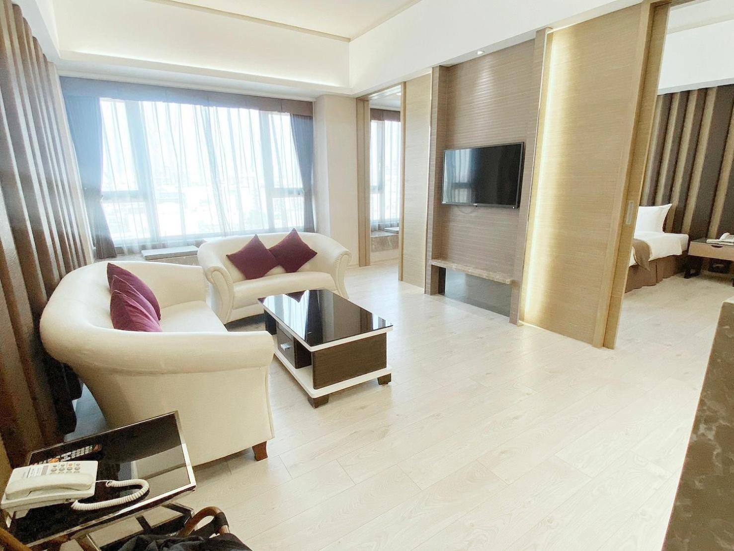 Tsun Huang Hotel Chiayi Chambre photo